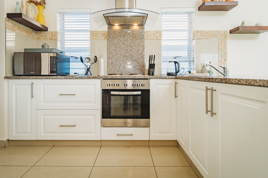 3 Bedroom Property for Sale in Dormehls Drift Western Cape